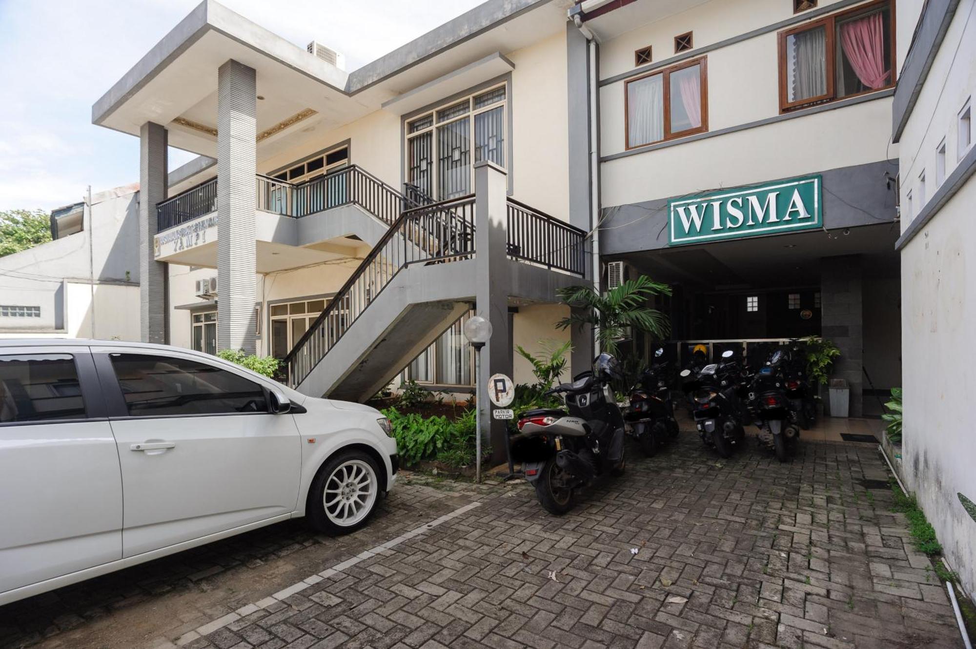 Reddoorz Syariah Near Aeon Mall Tanjung Barat Jakarta Exterior foto